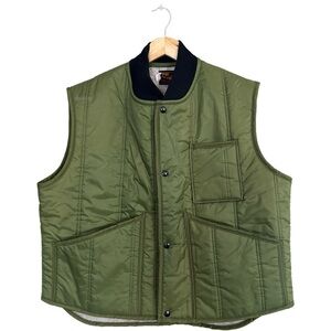 Vintage USA made Lined Outdoor Adventures Olive Green Quilted Men's Vest Sz L